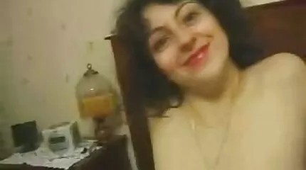 Sensuele Latina Doggy Style neemt de grote pik van neuk film een nieuwe vriend